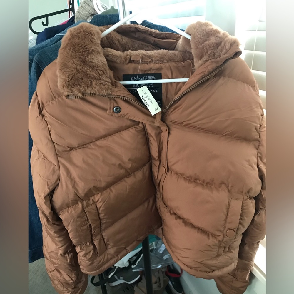 Aeropostale Women’s  Puffer Jacket- Large
